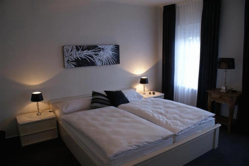 Hotel Stadt Coblenz Fachbach Exterior photo
